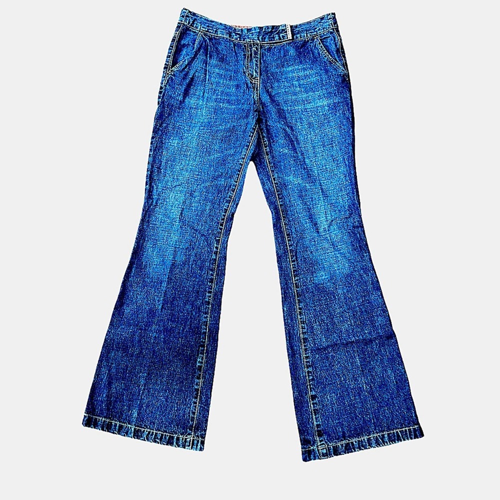 Peter Nygard Blue Jeans. Size 6